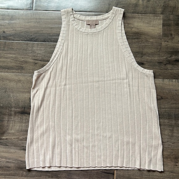 H&M Tops - H&M Knit Top Size XL